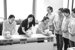 家政服务，从“奢侈品”到生活好帮手